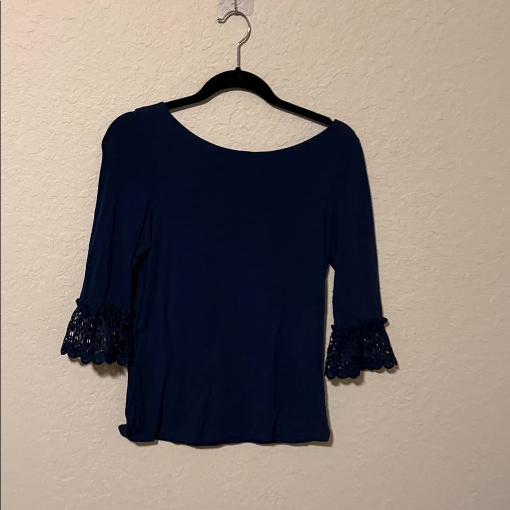 Lilly Pulitzer Navy Crochet Bell-Sleeve Top size small