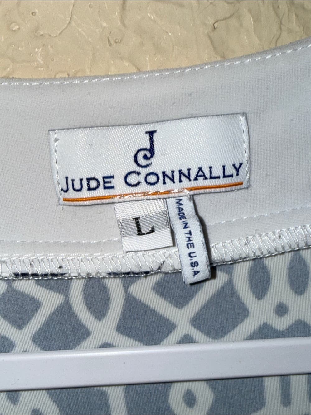 Jude Connally Navy and White Geometric V-Neck Top size large