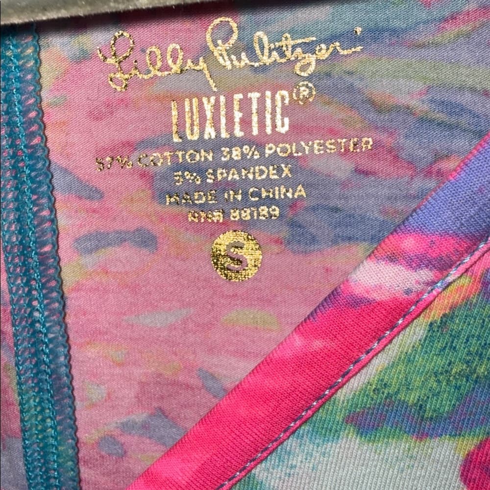 Lilly Pulitzer luxletic Pink Multi-Color V-Neck Long Sleeve Top size small