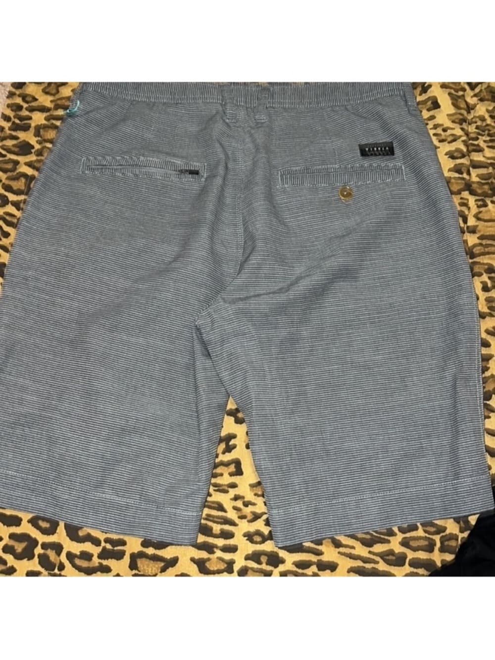 VISSLA Men's Micro-Stripe Casual Shorts size 29
