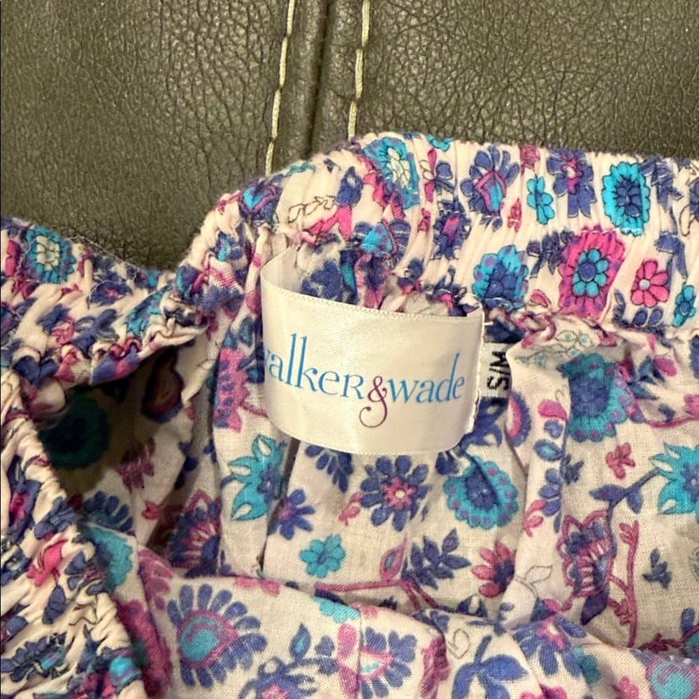 Walker & Wade Vibrant Floral A-Line Skirt in Purple and Blue small/medium