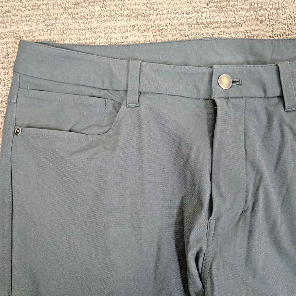 Lululemon ABC Slim Fit Pants Mens 34x28 Gray Performance Golf Warpstreme LM5AQ9S