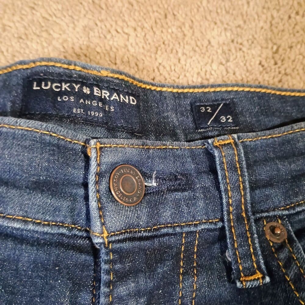 Lucky Brand 223 Straight Leg Jeans Mens 34X30 Tag 32x32 Dark Wash Denim