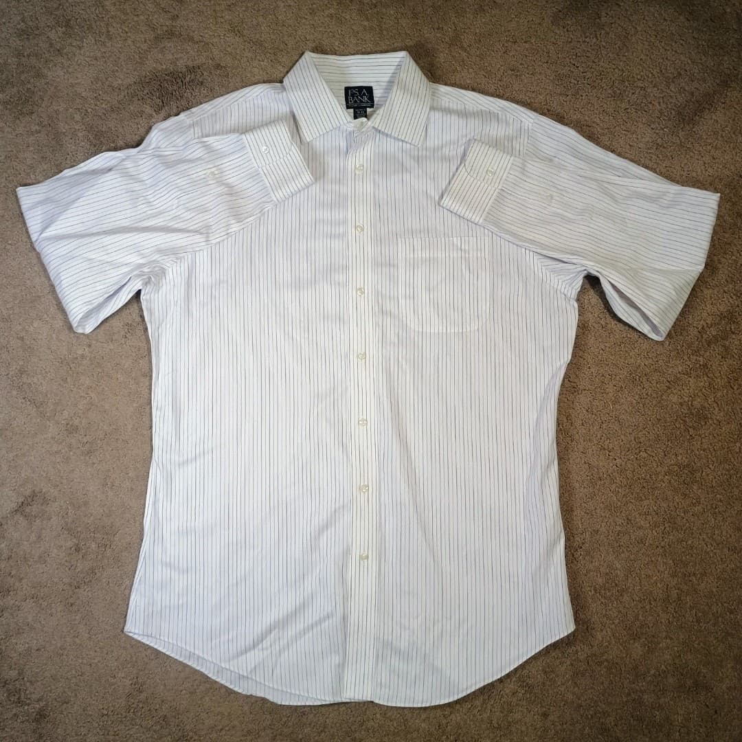 Jos A Bank Traveler's Shirt 16 35 Button Up Long Sleeve Dress Shirt Pin Striped