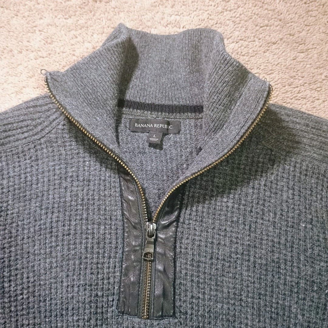 Banana Republic Sweater Mens Large Quarter Zip Gray Knit Waffle Mock Neck Preppy