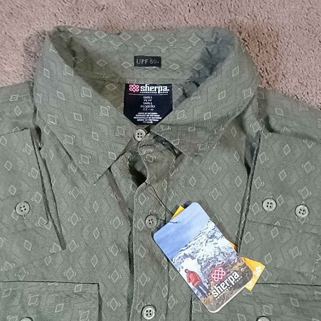 New Sherpa Outdoor/Hiking Shirt Mens XS UPF 50 Sun Protection Performance