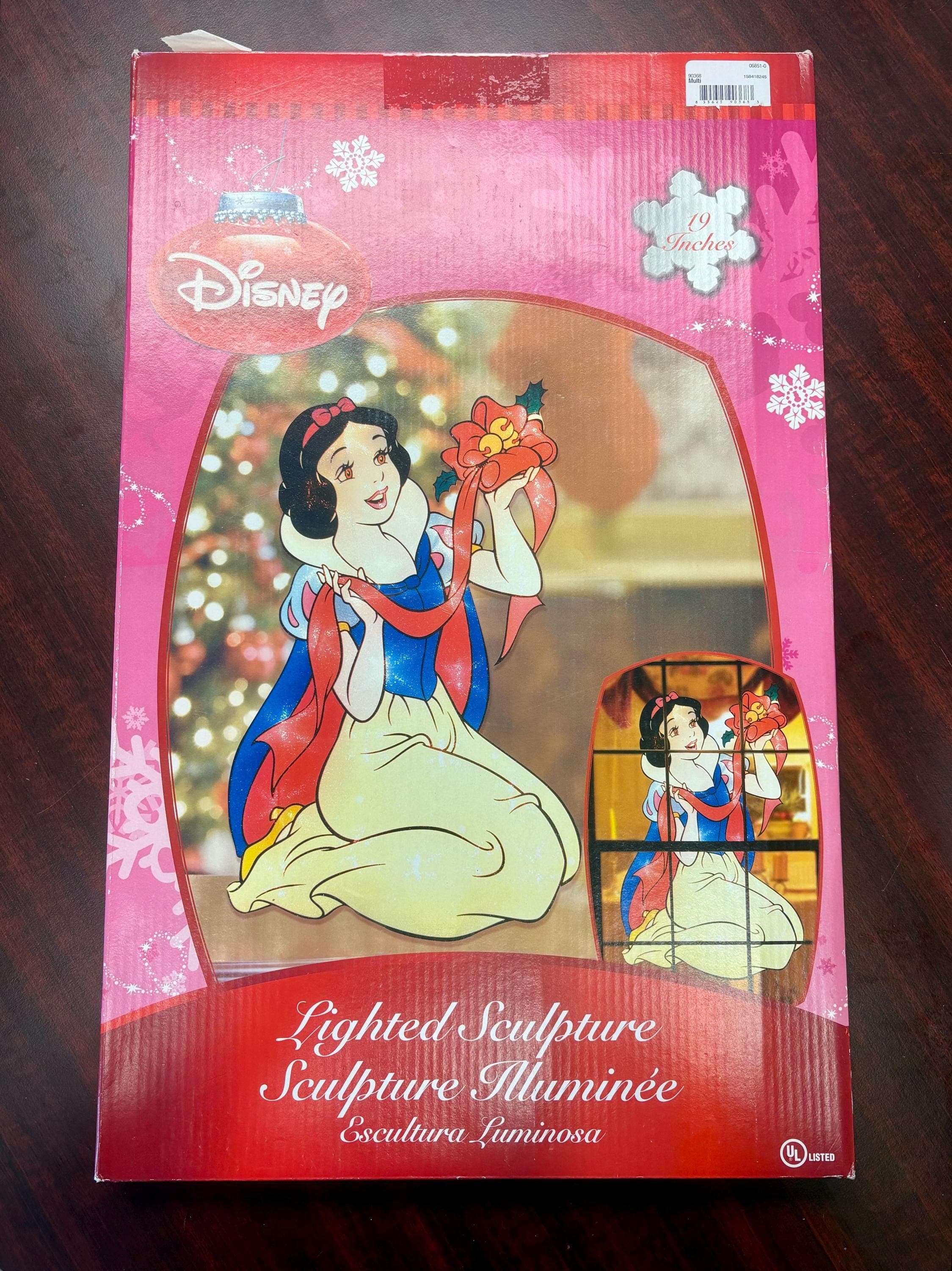 DISNEY'S Vintage Snow White Lighted Sculpture- Disneyana IOB 19 in. Tall & 35 Lights