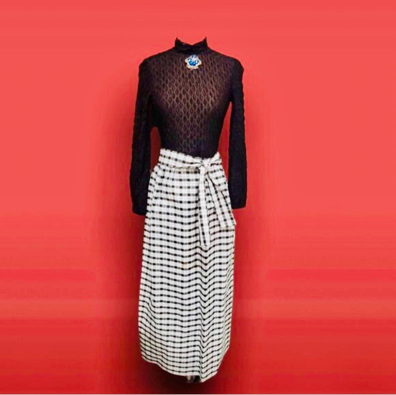 Vintage Dress Black/White Plaid Long Evening Dress- Size 7 Includes Vintage Brooch- Bouncy Full Ballroom style Skirt