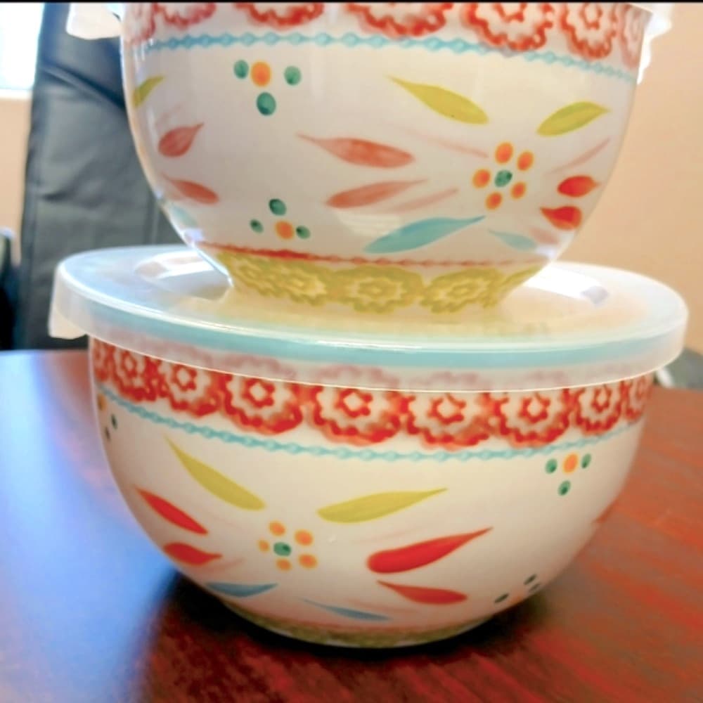 SPRINGFETTI! Temp-tations by Tara- 2 Mixing Serving Nesting Bowls Oven-to-Table