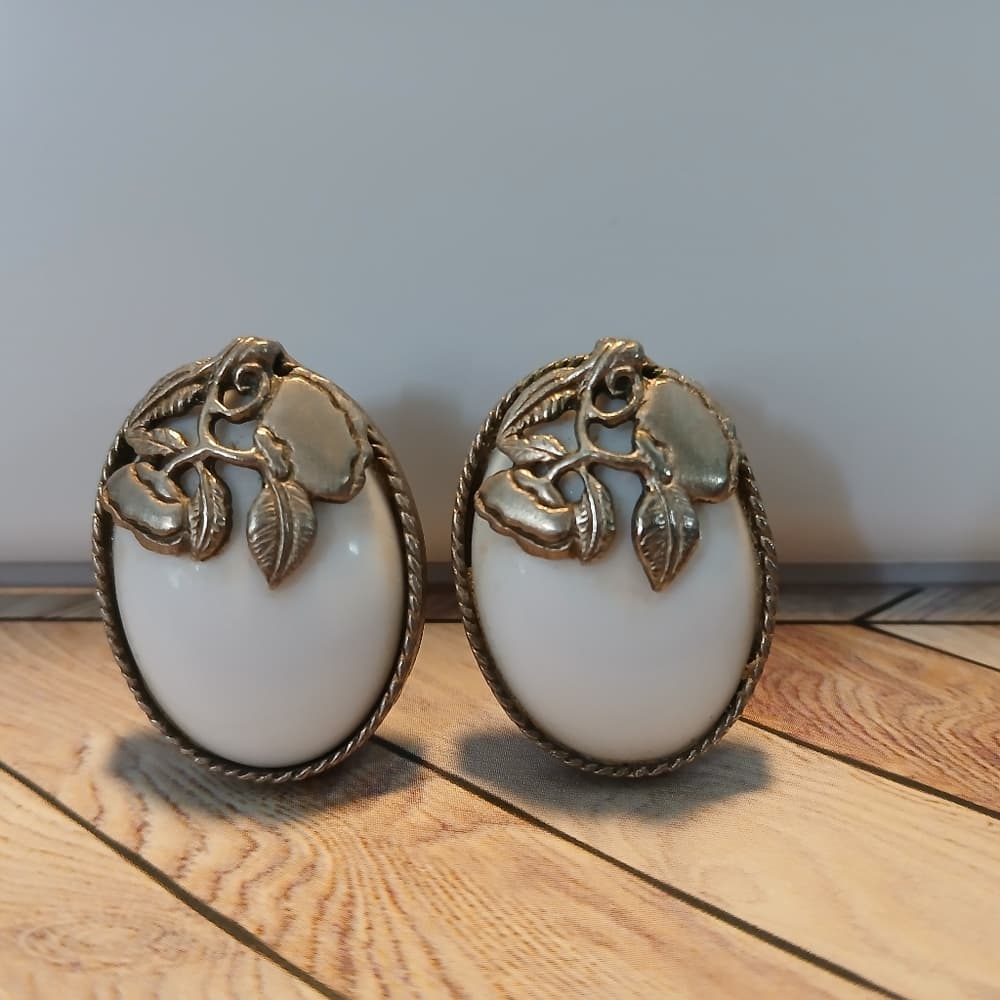 Vintage Clip-On Cabochon Earrings & Cameo Pendant; Cameo Earrings