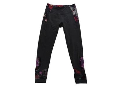 Stylish High-Waisted Leggings with Floral Accents