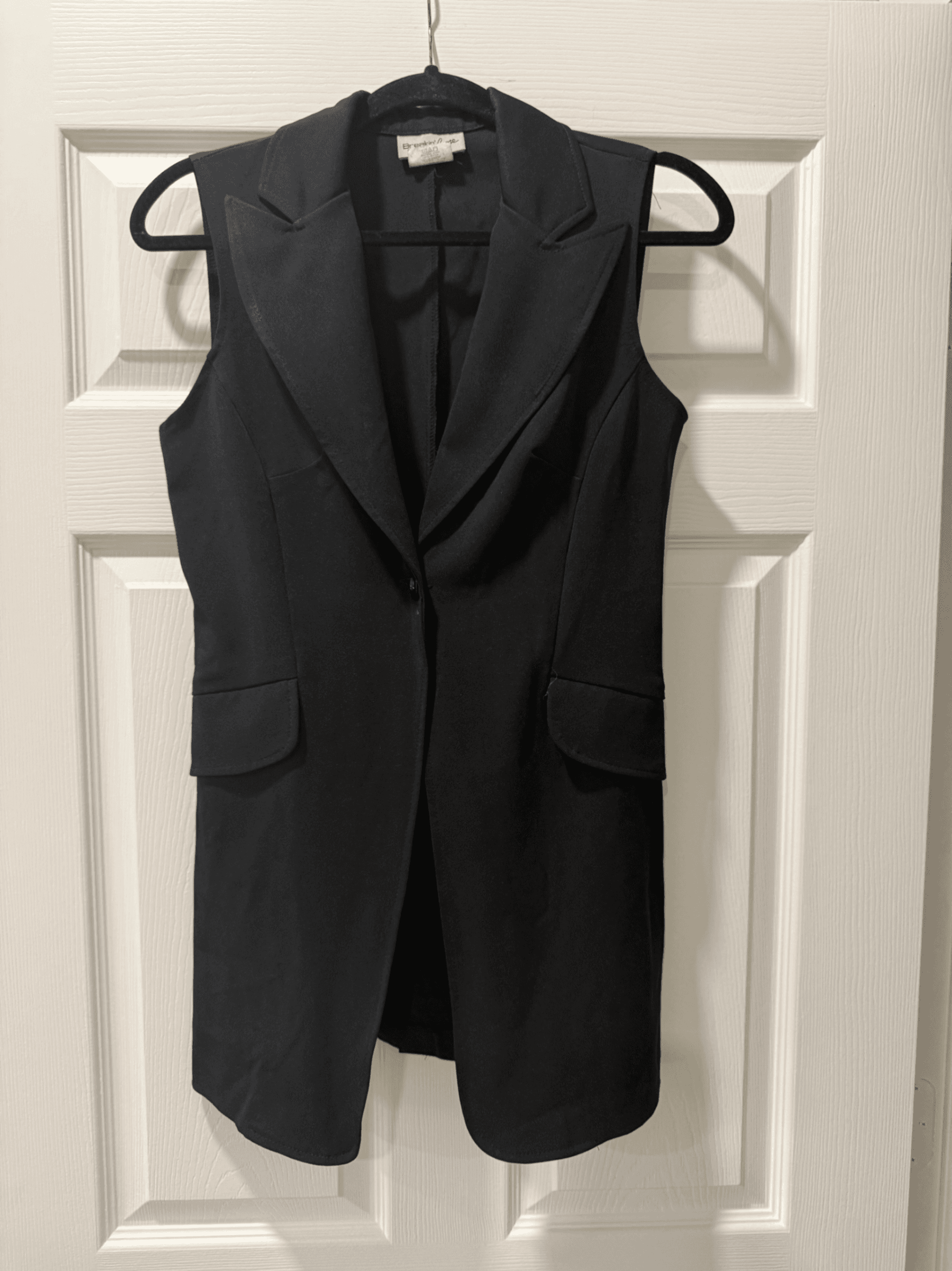 Black Sleeveless Blazer Vest with Pockets Size 5/6