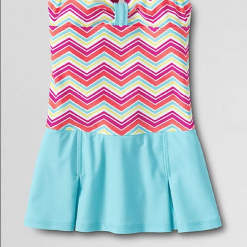 Land’s End Girls Skirted Swimsuit- Size 4