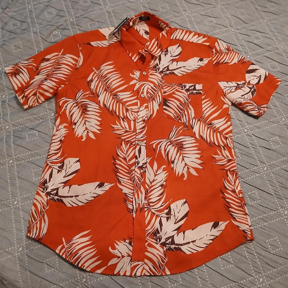 Hawaiian Tropical Leaf Shirt~ Palm Leaf NWT