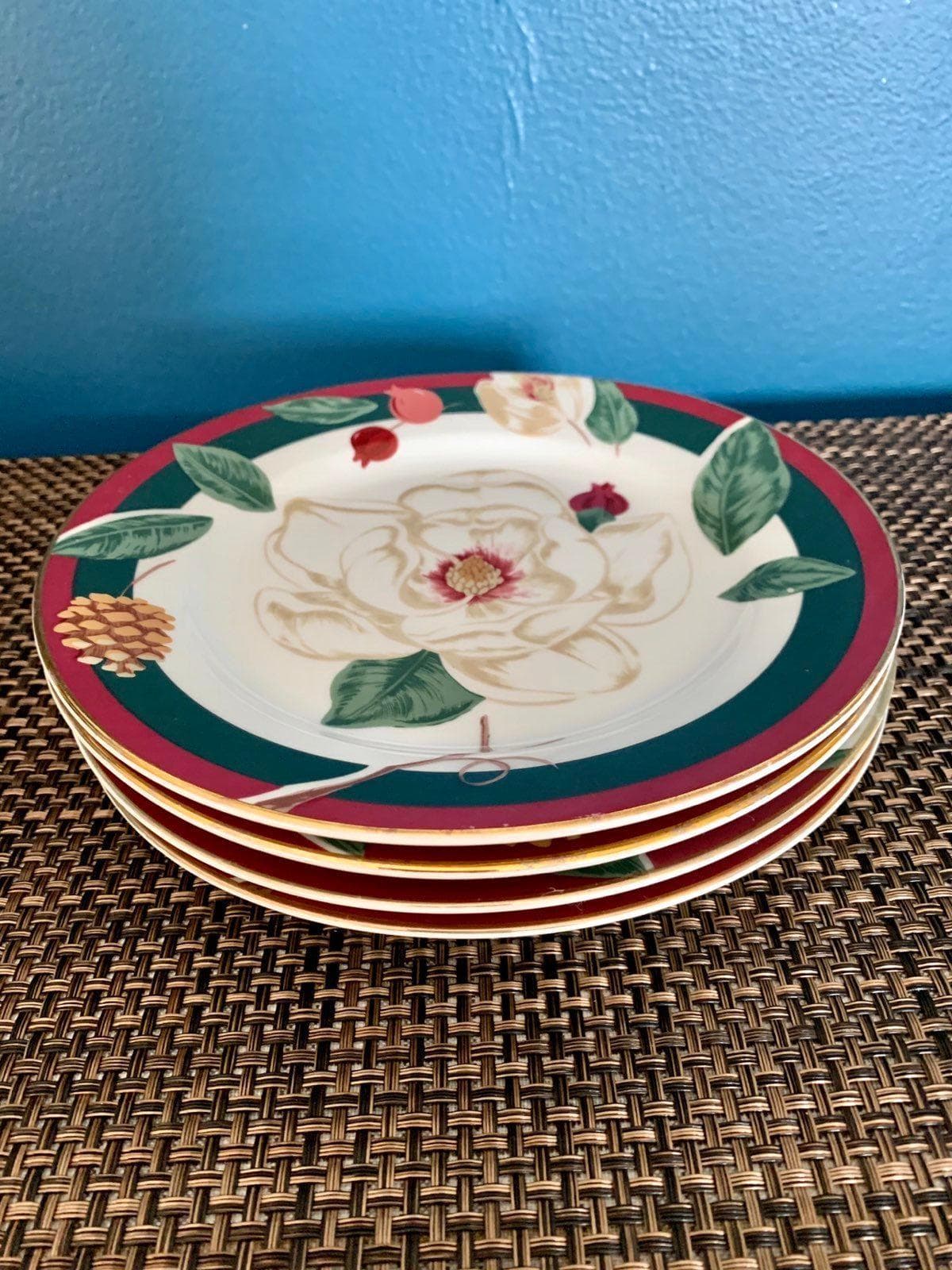 Vintage Christmas Tienshan China 'Magnolia' - Set of 4