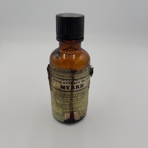 Fluid Extract Myrrh, Vintage Medication Bottle Eli Lilly with cap