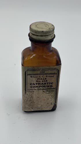 Vintage 1940's Eli Lilly Cathartic Compound Medicine Bottle for display EMPTY
