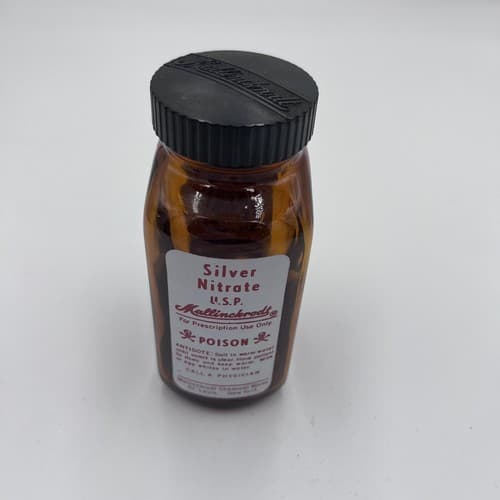 Vintage Mallinckrodt Silver Nitrate Poison EMPTY Apothecary Pharmacy Bottle