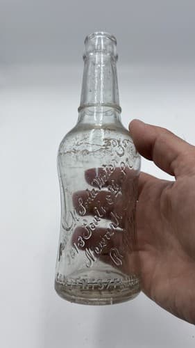RARE Antique 1918 Newark Soda Water Co bottle Embossed 7 oz
