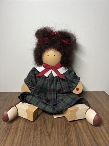 Lizzie High Doll 1988 Mary Ellen Valentine