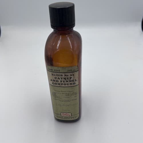 RARE Vintage Lilly Catnep & Fennel Compound #63 Amber Medicine Bottle EMPTY