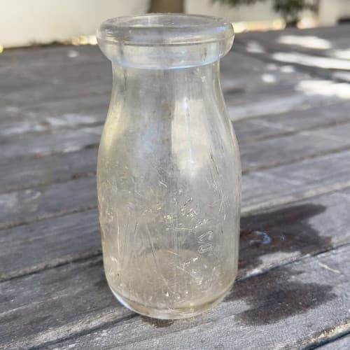 Alderney Dairy Co. Newark New Jersey Glass MILK Half Pint BOTTLE EMBOSSED