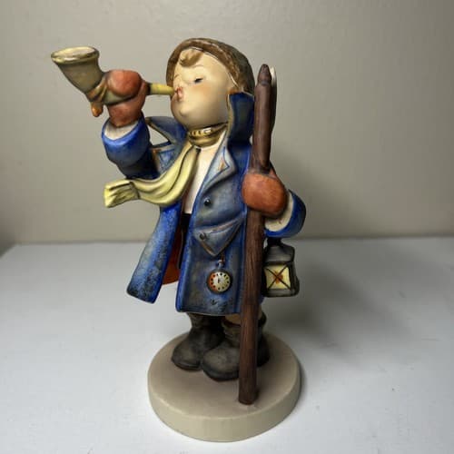 6" Hummel Figurine "HEAR YE, HEAR YE" HUM 15/1 Goebel W Germany 15/I