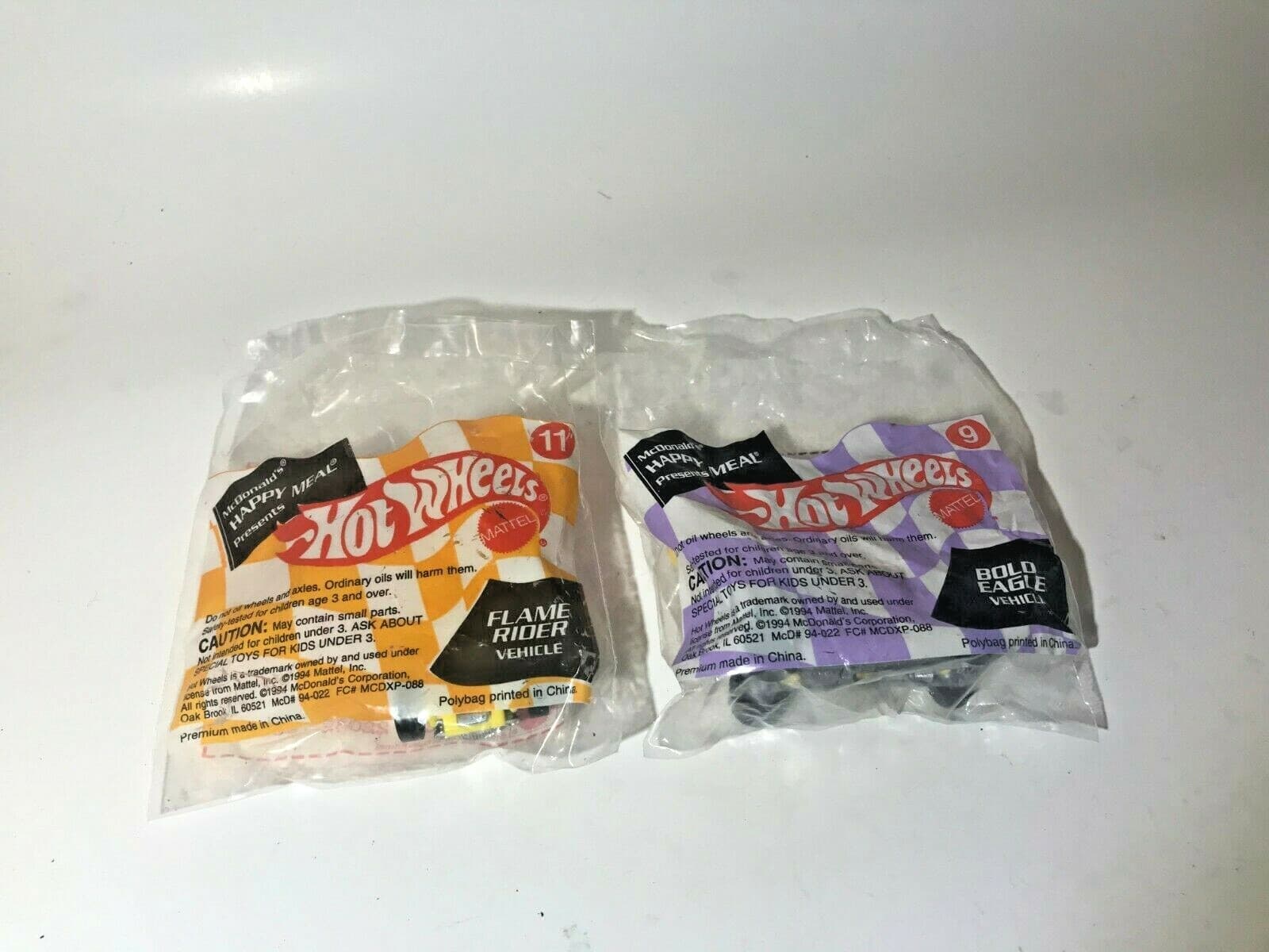 Lot of 2 , 1994 McDonalds Happy Meal Hot Wheels Bold Eagle #9 /Flade Rider #11