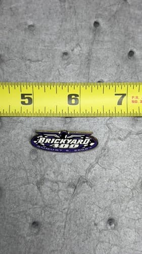 2000 Brickyard 400 Indianapolis Motor Speedway NASCAR Racing Lapel Hat Pin