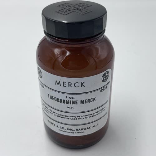 4.75" Merck Theobromine Antique Amber Apothecary Pharmacy Bottle