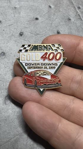 1999 Dover Downs Downs MBNA 400 NASCAR Racing Hat Pin Lapel