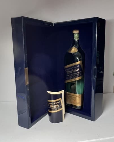 Johnnie Walker Blue Label Highest Awards Whisky Empty Bottle with case, ltd ed