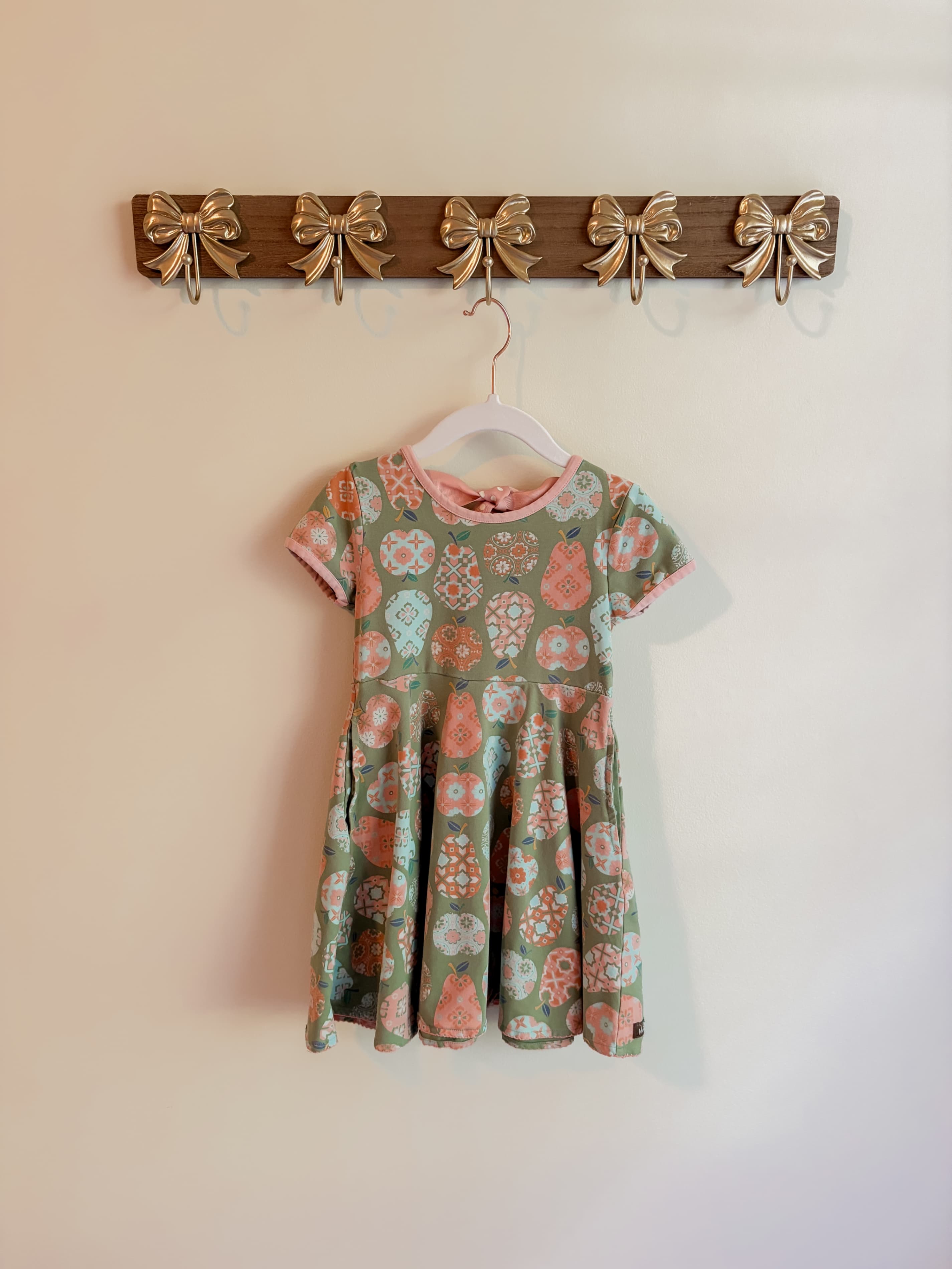 Matilda Jane Girls' Pattern Dress with Bow Detail Girls size 4