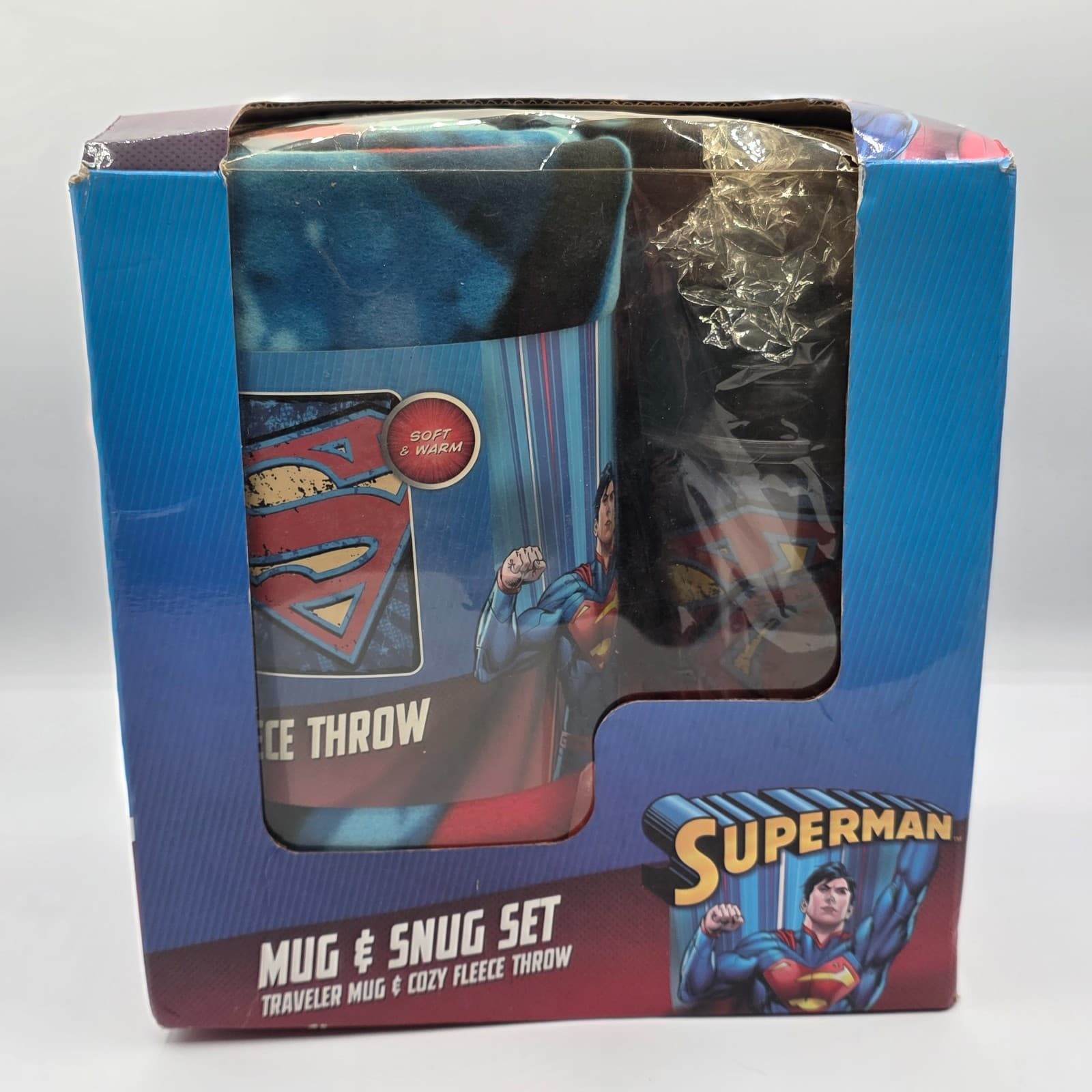 SUPERMAN GIFT SET Mug & Snug Fleece Throw Set