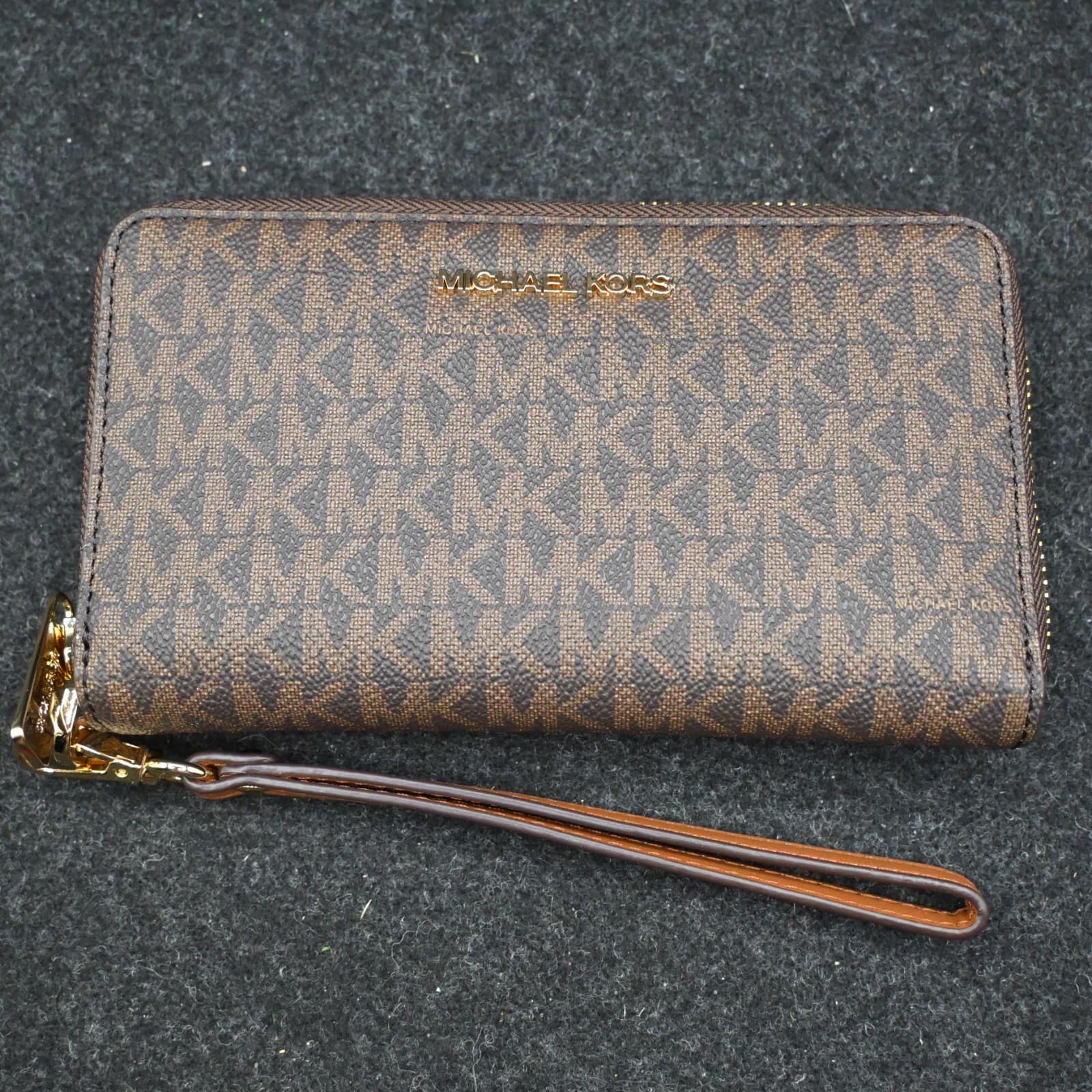 Michael Kors Jet Set Travel Multifunction Large Phone Case Wallet MK Brown