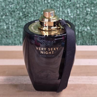 NEW VICTORIA’S SECRET VERY SEXY NIGHT EAU DE PARFUM SPRAY 3.4 FL OZ