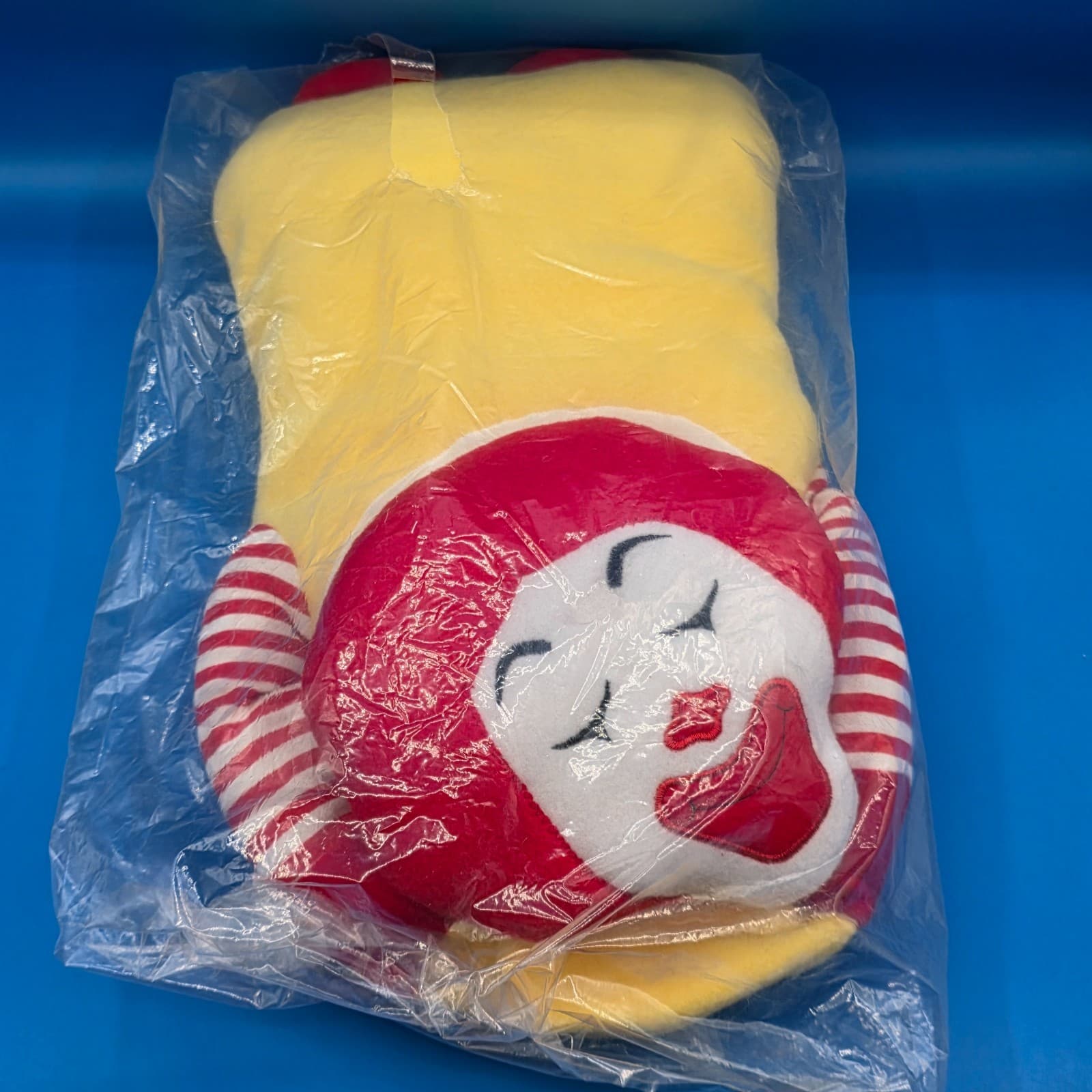 1998 Ashton Drake McMemories Sweet Dreams Ronald McDonald Pillow