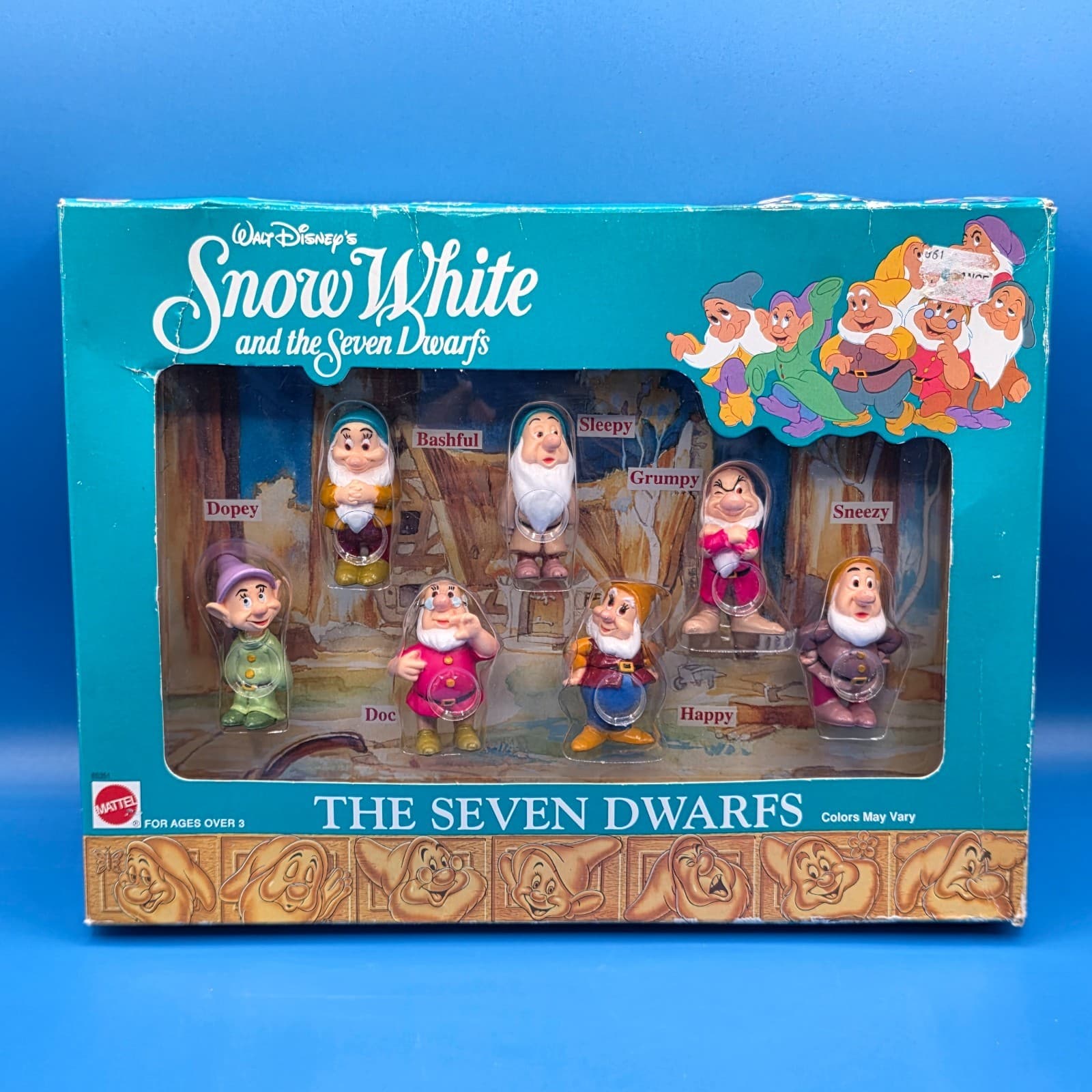 Walt Disney Snow White & Seven Dwarfs Mini Figures Set Collectible Figurines NOS