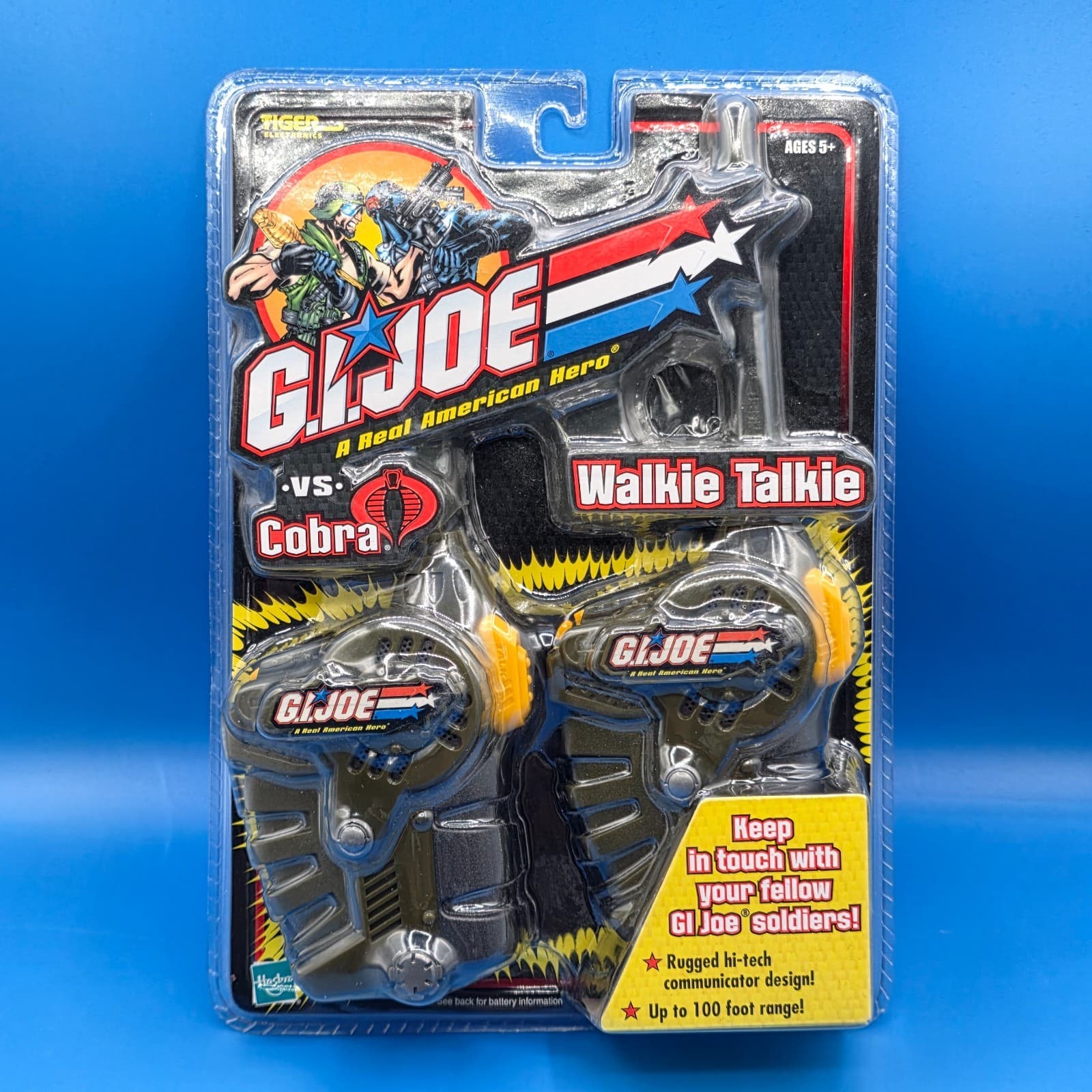 GI Joe vs COBRA Walkie Talkie Hasbro Tiger Electronics 2002 New