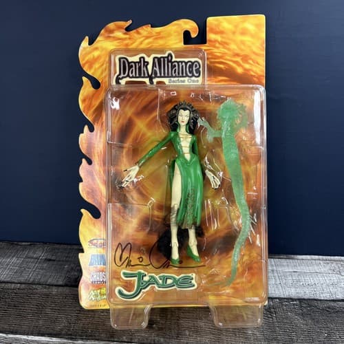SIGNED NEW Dark Alliance Series 1 Jade Action Figure Chaos Comics Art Asylum JL