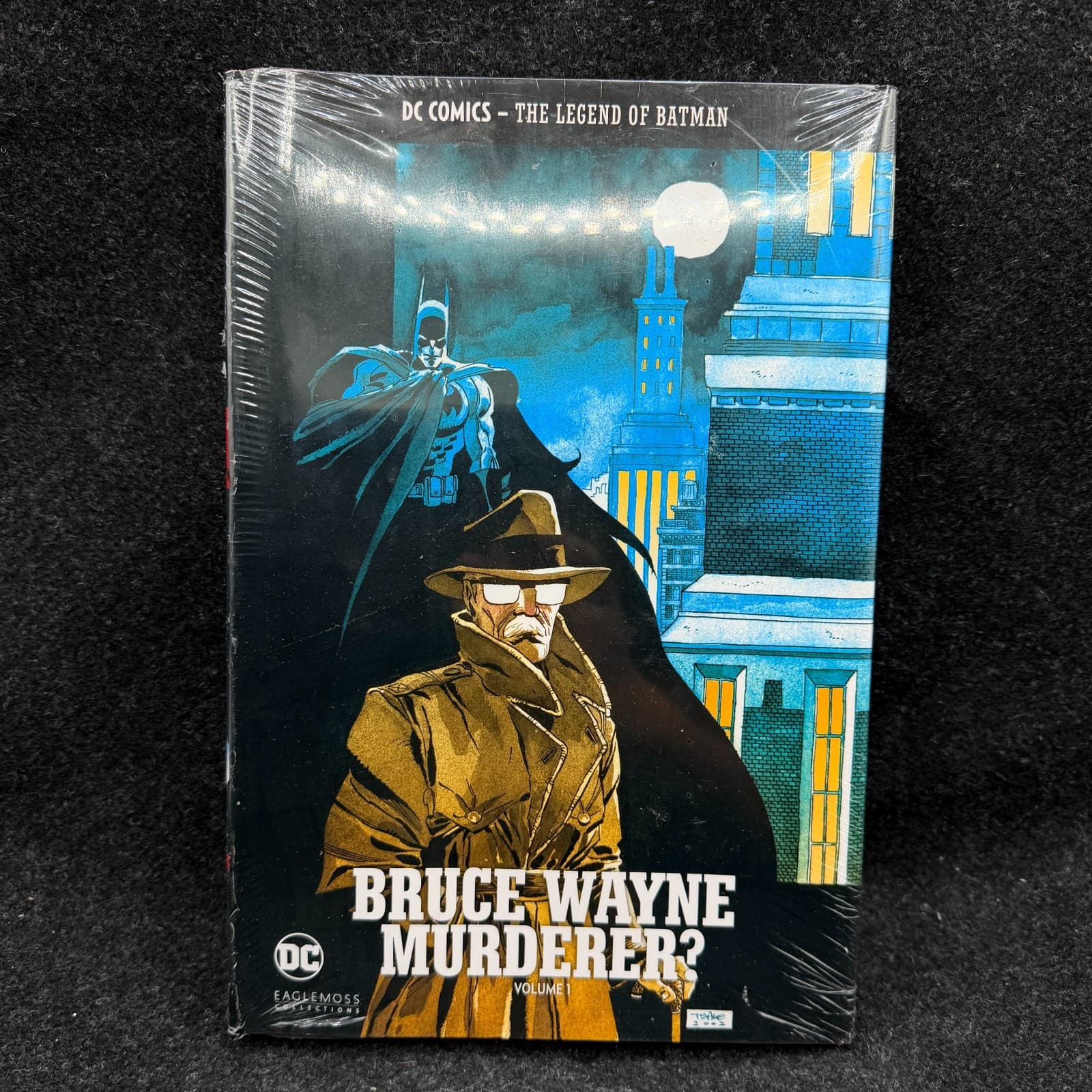 Bruce Wayne Murderer? Volume 1 DC Comics The Legend of Batman Graphic Novel