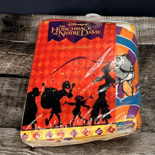 Vintage Disney The Hunchback Of Notre Dame 1 Tailored Valance 80in x 14in