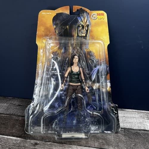 The Chronicles Of Riddick Kyra Figure 7" Sota Toys MISSING LABEL