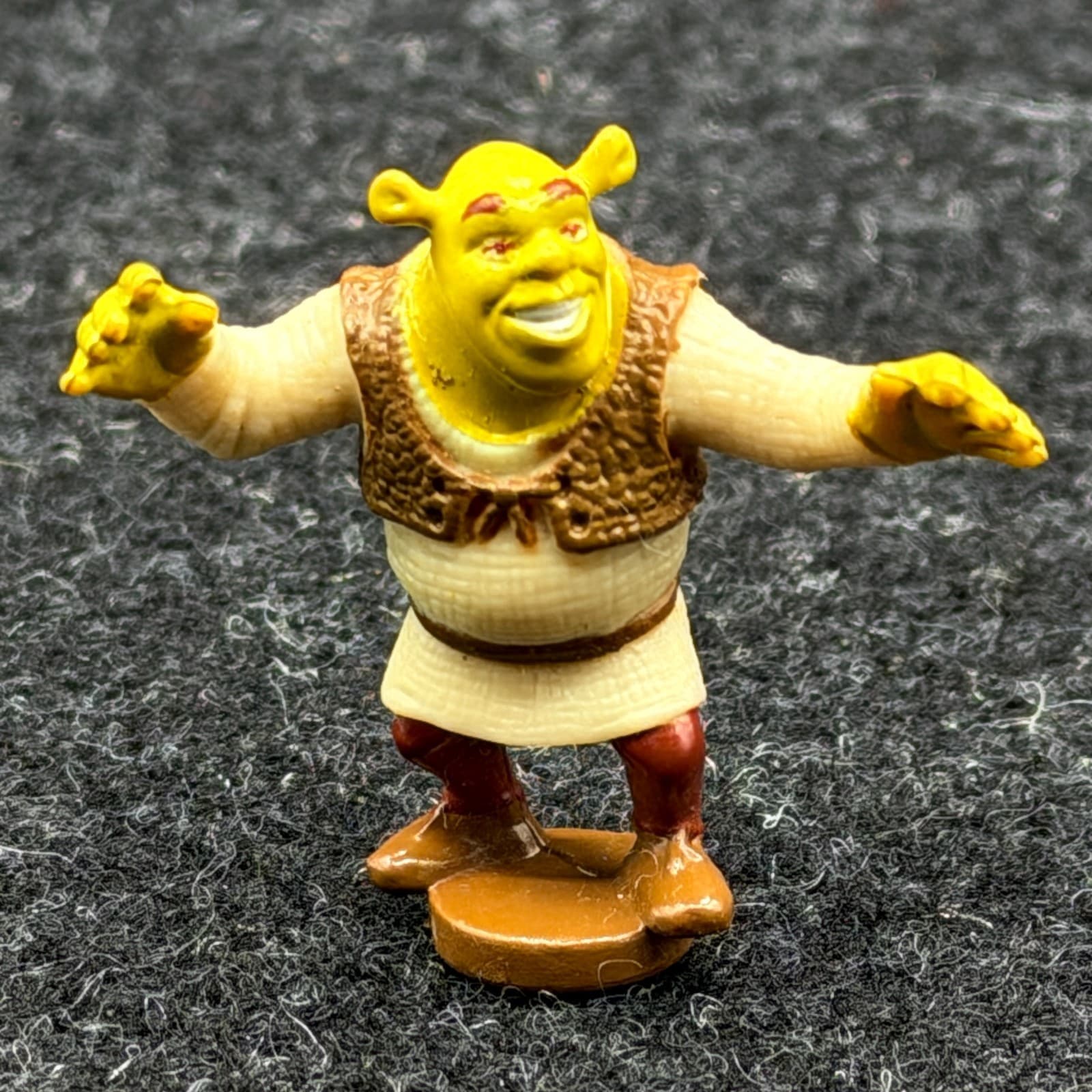 Shrek Far Far Away Castle Shrek Micro Figure ONLY Polly Pocket