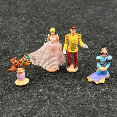 Polly Pocket Cinderella Castle Bluebird Vintage 4 Figures Dolls