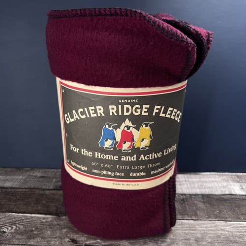 Vintage Geniune Glacier Ridge Fleece Throw Blanket 50" x 68" Burgundy NEW