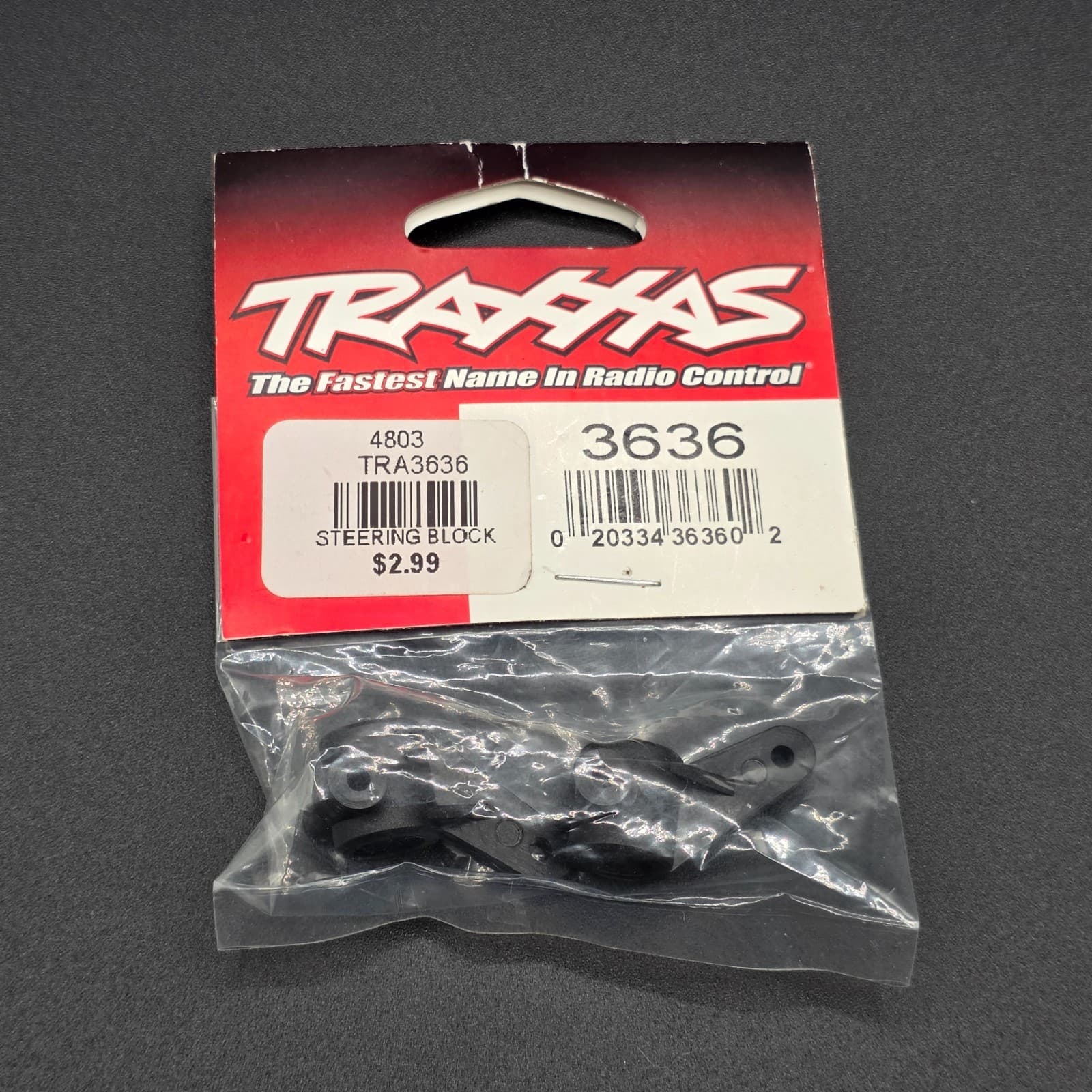 Traxxas 3636 - Plastic Steering Blocks, Black (2)