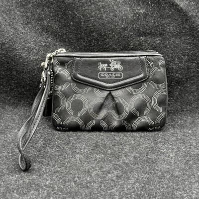 Coach Madison Op Art Wristlet