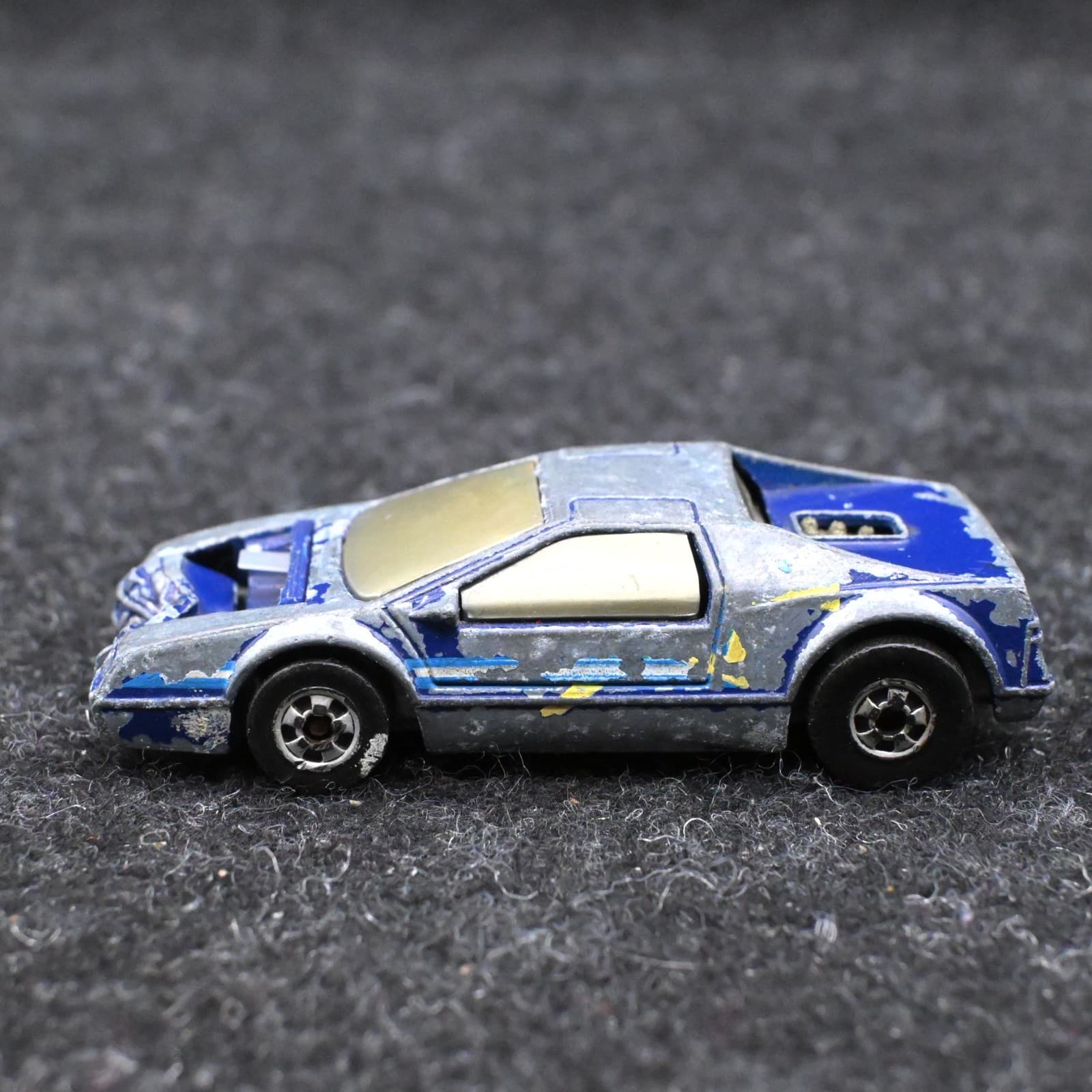 HOT WHEELS MATTEL MODELLINO AUTO DIE-CAST-CRACK UPS SMASH MOBILE-ANNO 83-VINTAGE