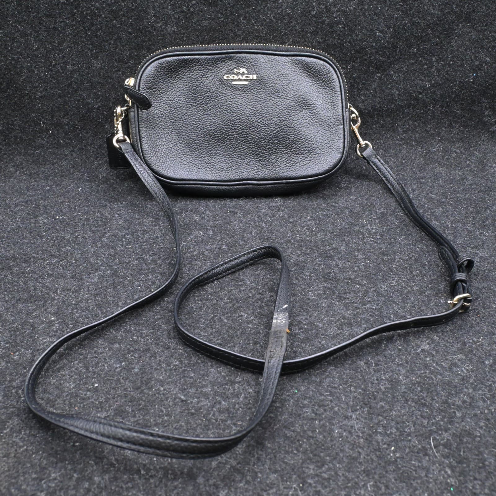 READ Coach Mini Jamie Camera Bag Black Pebble Leather Signature Crossbody Purse